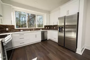 7 Mercury Ct, Durham, NC 27703 - Photo 13
