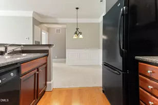 734 Portstewart Dr, Cary, NC 27519 - Photo 17