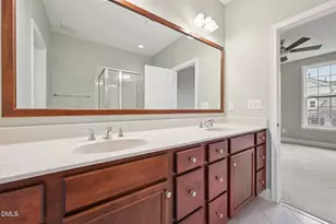 10510 Sablewood Dr, Raleigh, NC 27617 - Photo 27