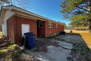 102 Hartley Dr, Smithfield, NC 27577 - Photo 13