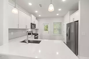 637 Fosterton Cottage Wy, Raleigh, NC 27603 - Photo 5