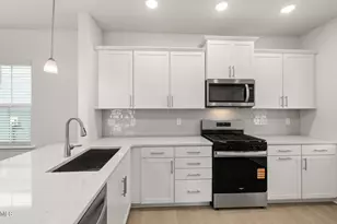 637 Fosterton Cottage Wy, Raleigh, NC 27603 - Photo 3