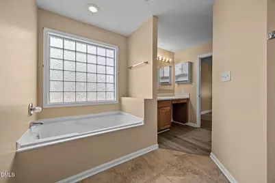 101 Fairwoods Court, Dunn, NC 28334 - Photo 7