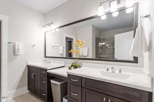 10310 Sablewood Dr, Raleigh, NC 27617 - Photo 17