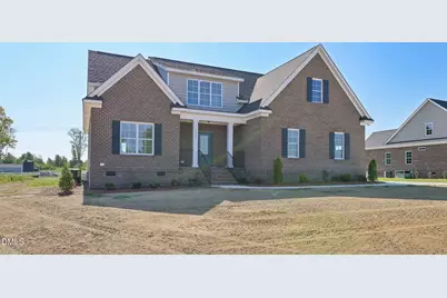 7637 Sweetwater Drive, Nashville, NC 27856 - Photo 3