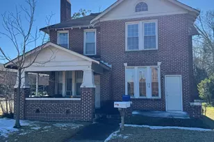 1301 Dickinson Ave, Greenville, NC 27834 - Photo 11