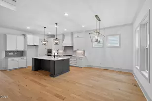 2802 Pathway Dr, Chapel Hill, NC 27516 - Photo 17
