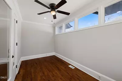 221 Charlotte Avenue, Sanford, NC 27330 - Photo 9