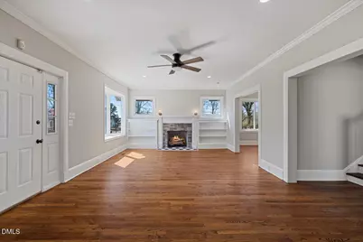 221 Charlotte Avenue, Sanford, NC 27330 - Photo 5