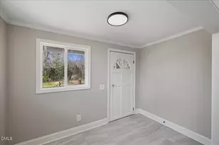 221 Charlotte Ave, Sanford, NC 27330 - Photo 25