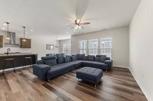 3735 Autumn Creek Dr, Fuquay Varina, NC 27526 - Photo 7