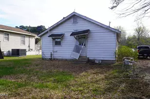 216 Nassau St, Youngsville, NC 27596 - Photo 11