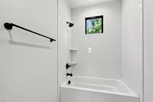 909 Oberlin Rd, Raleigh, NC 27605 - Photo 27