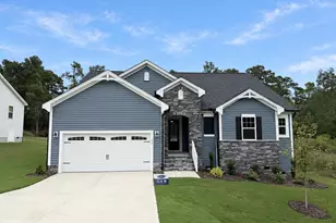 144 Golfview Ave, Benson, NC 27504 - Photo 1