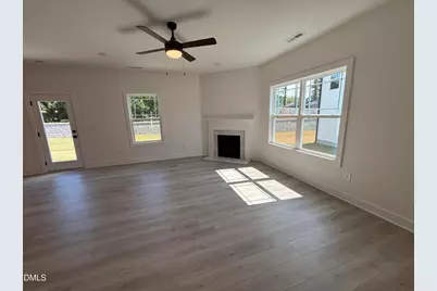 530 Middleton Court, Sanford, NC 27330 - Photo 9