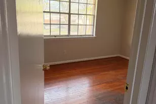1002 Willow Dr, Chapel Hill, NC 27514 - Photo 5