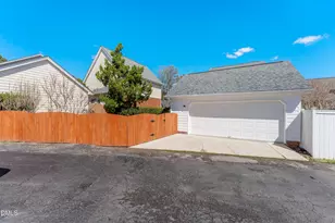 107 Crestpoint Ct, Cary, NC 27513 - Photo 45