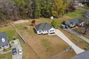 209 Hunters Farm Dr, Raleigh, NC 27603 - Photo 35