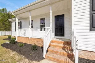 209 Hunters Farm Dr, Raleigh, NC 27603 - Photo 5