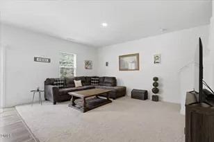 745 Mirror Pond Dr, Zebulon, NC 27597 - Photo 7