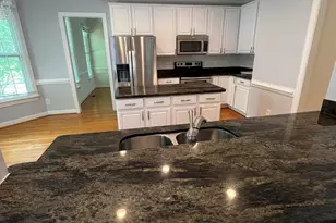 100 Highstream Pl, Chapel Hill, NC 27516 - Photo 5