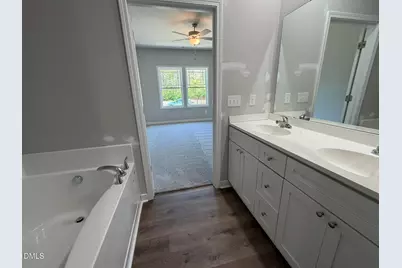 25 Jacobs Ridge Drive, Four Oaks, NC 27524 - Photo 11
