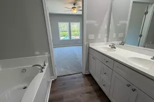 25 Jacobs Rdg Dr, Four Oaks, NC 27524 - Photo 11