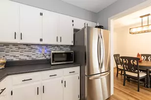 1107 Collington Dr, Cary, NC 27511 - Photo 21