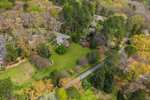223 Hillcrest Cir, Chapel Hill, NC 27514 - Photo 77