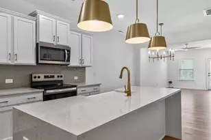 38 N District Ave, Clayton, NC 27527 - Photo 5