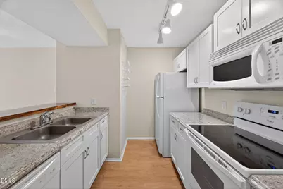 3704 Chimney Ridge Place #Apt 207, Durham, NC 27713 - Photo 5