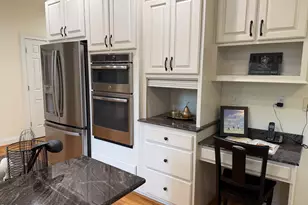 82101 Ehringhaus, Chapel Hill, NC 27517 - Photo 15