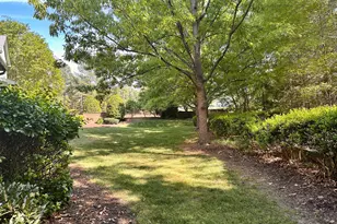 102 Presque Isle Ln, Chapel Hill, NC 27514 - Photo 7
