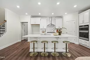 902 SW Maynard Rd, Cary, NC 27511 - Photo 3