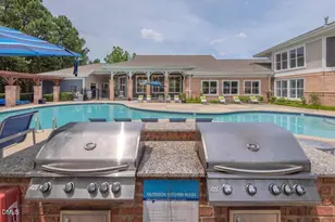 200 Edinborough Dr, Durham, NC 27703 - Photo 5