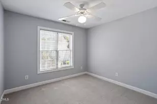 802 Blackberry Ln, Durham, NC 27712 - Photo 29