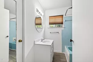 2618 Bedford Ave, Raleigh, NC 27607 - Photo 15
