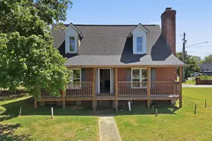 9433 Colonial Dr, Middlesex, NC 27557 - Photo 1