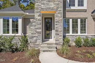 82 Ogden Cir, Clayton, NC 27527 - Photo 5