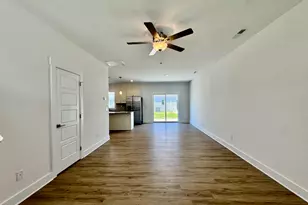 218 George St, Four Oaks, NC 27524 - Photo 5
