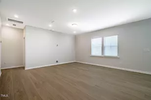 1400 Hollyview Ave, Durham, NC 27703 - Photo 25