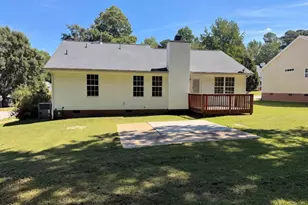 301 Hocutt Dr, Clayton, NC 27520 - Photo 5