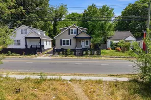 432 N Chestnut St, Henderson, NC 27536 - Photo 1