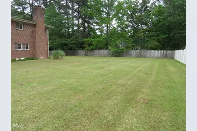 12 Cedar Drive, Smithfield, NC 27577 - Photo 5