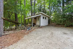 1401 Old Trinity Cir, Raleigh, NC 27607 - Photo 71