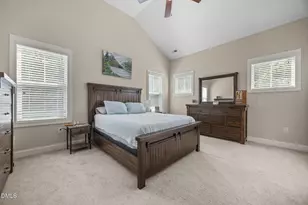 208 Log Pond Ct, Apex, NC 27502 - Photo 17