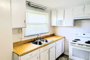 908 S Main St, Louisburg, NC 27549 - Photo 7