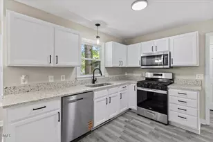 4705 Atterbury Ct, Raleigh, NC 27604 - Photo 17