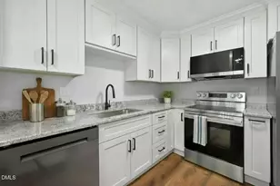 109 Sanair Ct, Apex, NC 27502 - Photo 3