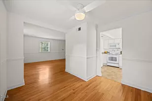 1627 Sutton Dr, Raleigh, NC 27605 - Photo 11